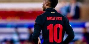 نجم برشلونة يتلقى عرضين من الدوري الإنجليزي