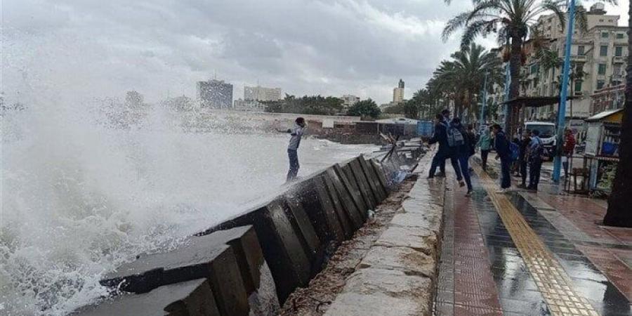 بعد الفيضة الكبرى.. مواعيد باقي النوات في الإسكندرية