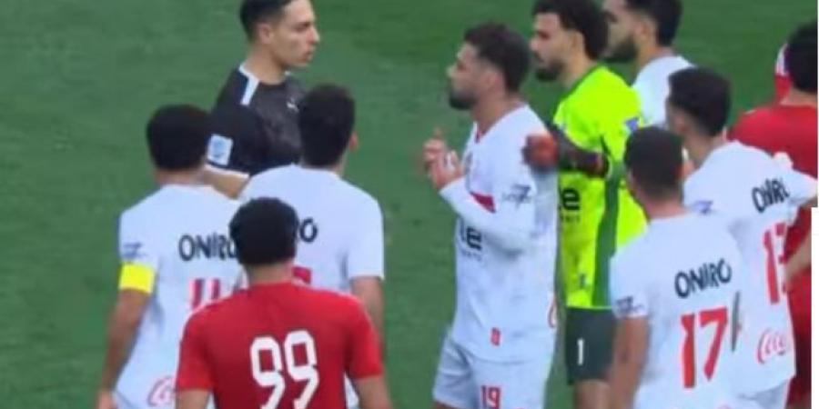 ممدوح عباس يُشن هجوما عنيفا على حكم مباراة الزمالك و حرس الحدود