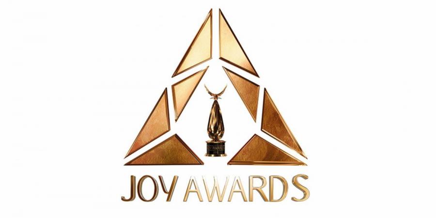 12:47
المشاهير العرب

Joy Awards بنسخته الخامسة يحتفي بأهل السينما والدراما والموسيقى إلى جانب الرياضة والمؤثرين العرب من قلب الرياض