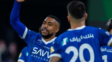 الهلال يواصل صدارته لـ الدوري السعودي برباعية أمام الوحدة