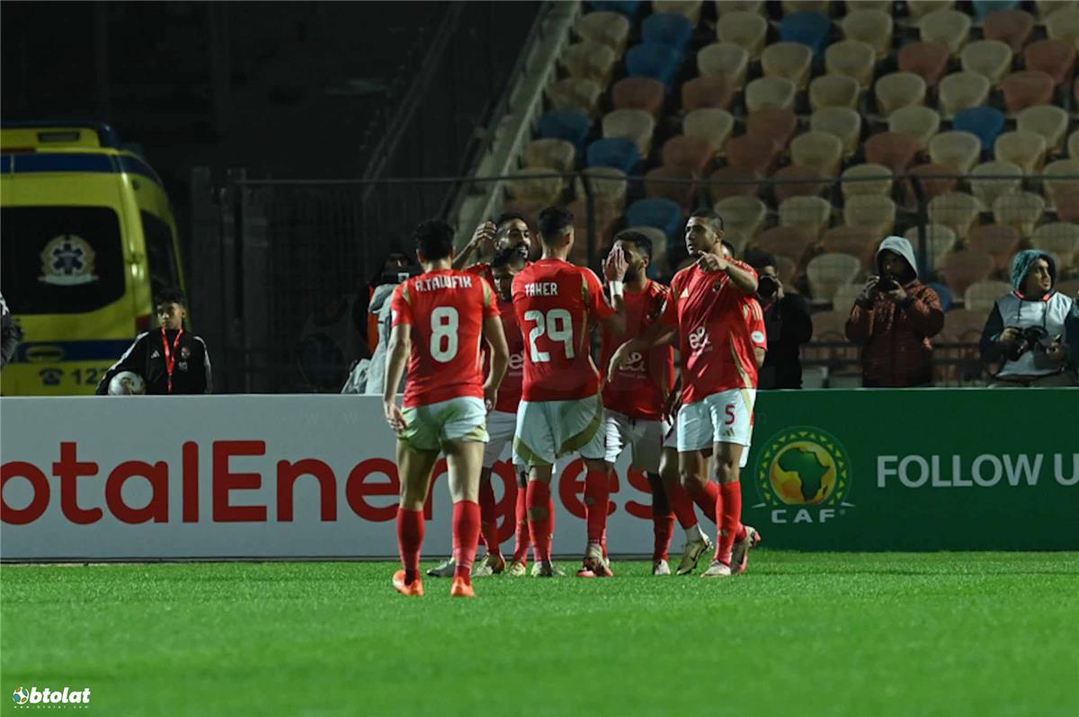 قائمة الأهلي لمباراة فاركو في الدوري المصري.. استبعاد وسام أبو علي